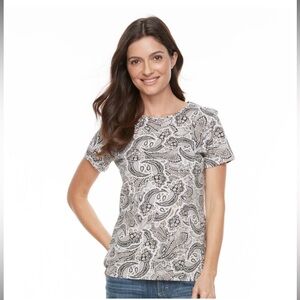 Croft & Barrow | Crewneck Gray Paisley Short Sleeve Tee Shirt